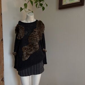 Vintage knit sweater with real fur detailing